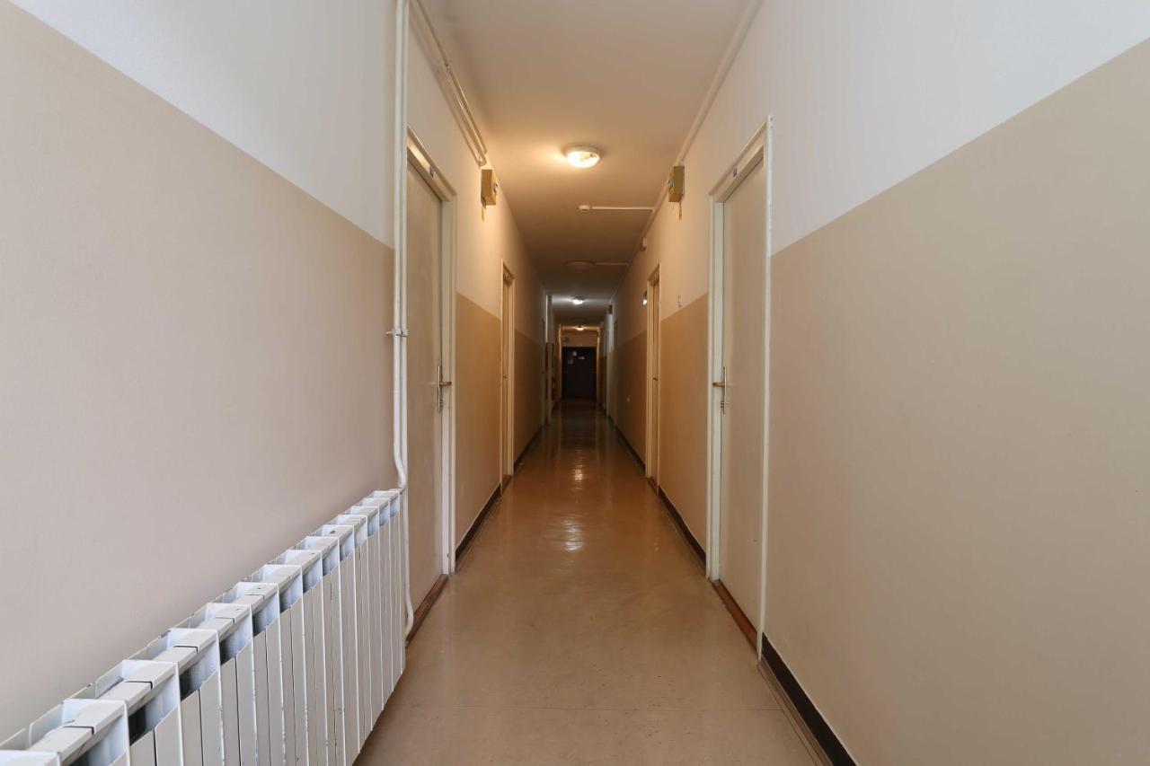 Rooms Studentsko Naselje Ivan Goran Kovacic Rijeka Exterior foto