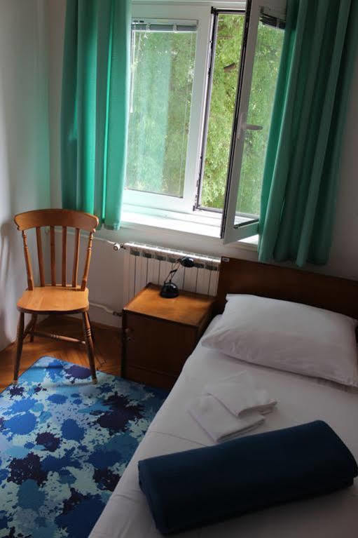 Rooms Studentsko Naselje Ivan Goran Kovacic Rijeka Exterior foto